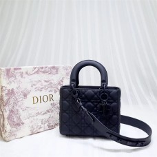 LADY DIOR 20CM (BEST QUALITY REPLICA)