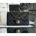 Chanel classic flap with top handle 20cm 20x13x9cm