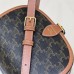 Celine TRIOMPHE folco 18*17*6.5cm Monogram