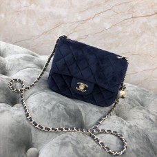 Chanel Classic flap 18cm gold ball