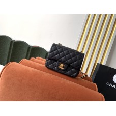 Chanel Classic flap mini 17cm