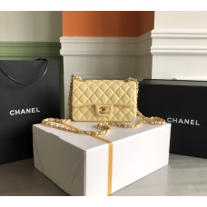 Chanel classic flap 20cm  