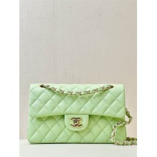 Chanel classic flap 25cm  green