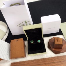 Van Cleef & Arpels Earstuds best replica 