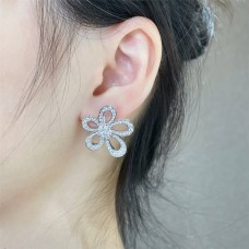 Van Cleef & Arpels Earstuds best replica 