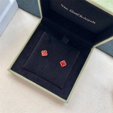 Van Cleef & Arpels Earstuds best replica 