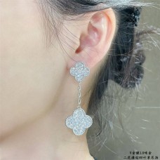 Van Cleef & Arpels Earstuds best replica 