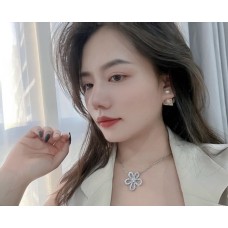 Van Cleef & Arpels necklace best replica