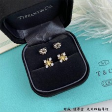 Tiffany Earstuds best replica