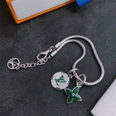 Louis Vuitton chain bracelet best replica