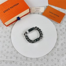 Louis Vuitton chain bracelet best replica