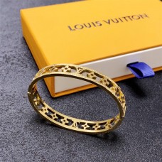 Louis Vuitton bracelet best replica size 17cm and 19cm 