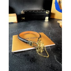 Louis Vuitton bracelet best replica size 17cm and 19cm 