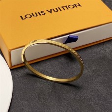 Louis Vuitton bracelet best replica size 17cm and 19cm 