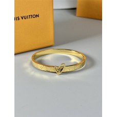 Louis Vuitton bracelet best replica size 17cm and 19cm 