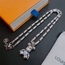 Louis Vuitton necklace best replica 