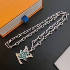 Louis Vuitton necklace best replica 