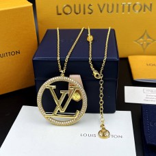 Louis Vuitton necklace best replica 