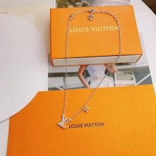 Louis Vuitton necklace best replica 