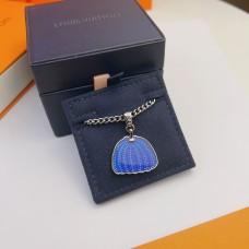 Louis Vuitton necklace best replica 