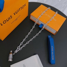 Louis Vuitton necklace best replica 