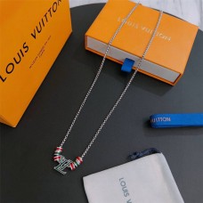 Louis Vuitton necklace best replica 