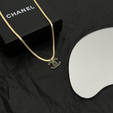 Chanel necklace best replica