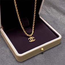 Chanel necklace best replica