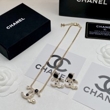 Chanel necklace best replica