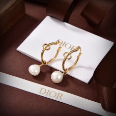 Dior Earstuds best replica