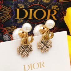 Dior Earstuds best replica