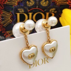 Dior Earstuds best replica