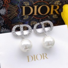 Dior Earstuds best replica