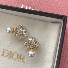 Dior Earstuds best replica