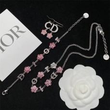 Dior necklace best replica