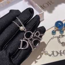 Dior necklace best replica