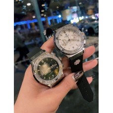 Hublot  Women's Watch with Swiss movement