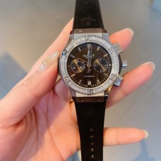 Hublot  Women's Watch with Swiss movement