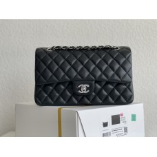 Chanel Classic flap 25 