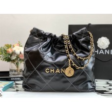 Chanel 22 bag 30x30x8cm