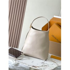 Louis Vuitton Low Key Hobo  M25022 31*35*18cm