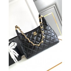 CHANEL 24A hobo 29cm X 32 X 10 cm 2024 new