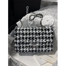 Chanel classic flap 20cm  2024 new