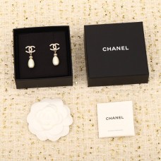 Chanel earstud 2024 new