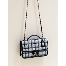 Chanel 22K AS3653 Size 25*21.5*7cm