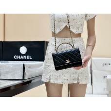 Chanel WOC AP3009，size 12*19*3.5cm