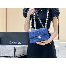 Chanel Cf 1113 Size 23cm  Cf 1112 Size 25cm