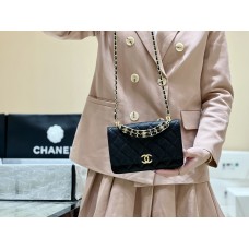 Chanel 22K  AP3019 Size 19*12*3.5cm