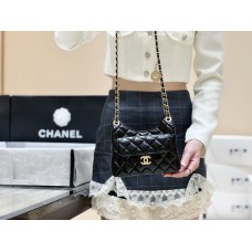 Chanel Small Hobo Bag 3710, Size 19*17*6cm