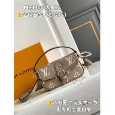 Louis Vuitton Diane M83566 19x10.5x6CM leather 2024 New